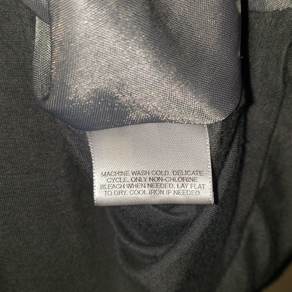 Sequin Tank - Picture 4 of 6